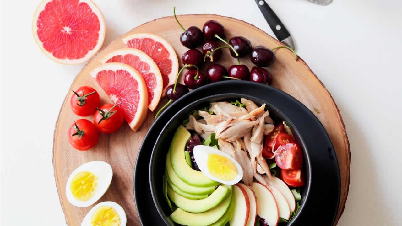 Home 17 Crafting a Nutrient-Rich Plate: Healthy Meal Planning Tips for Indian Vegetarian Lifestyles