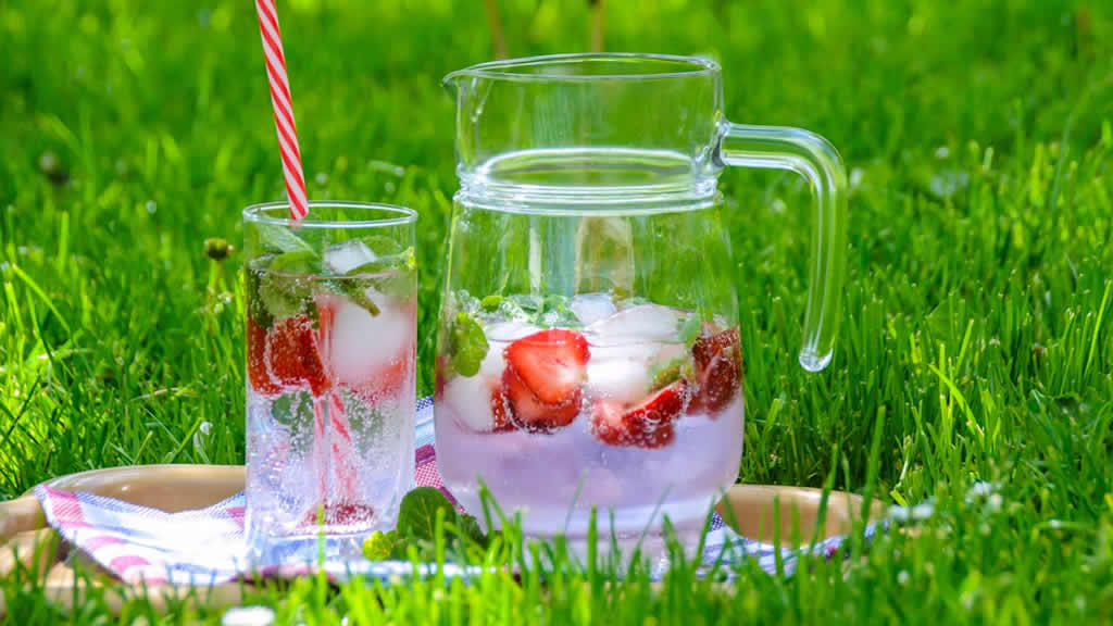 Stay Hydrated Best Summer Drinks to Beat the Heat